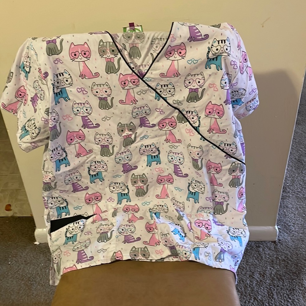 Divine scrubs cat scrub top